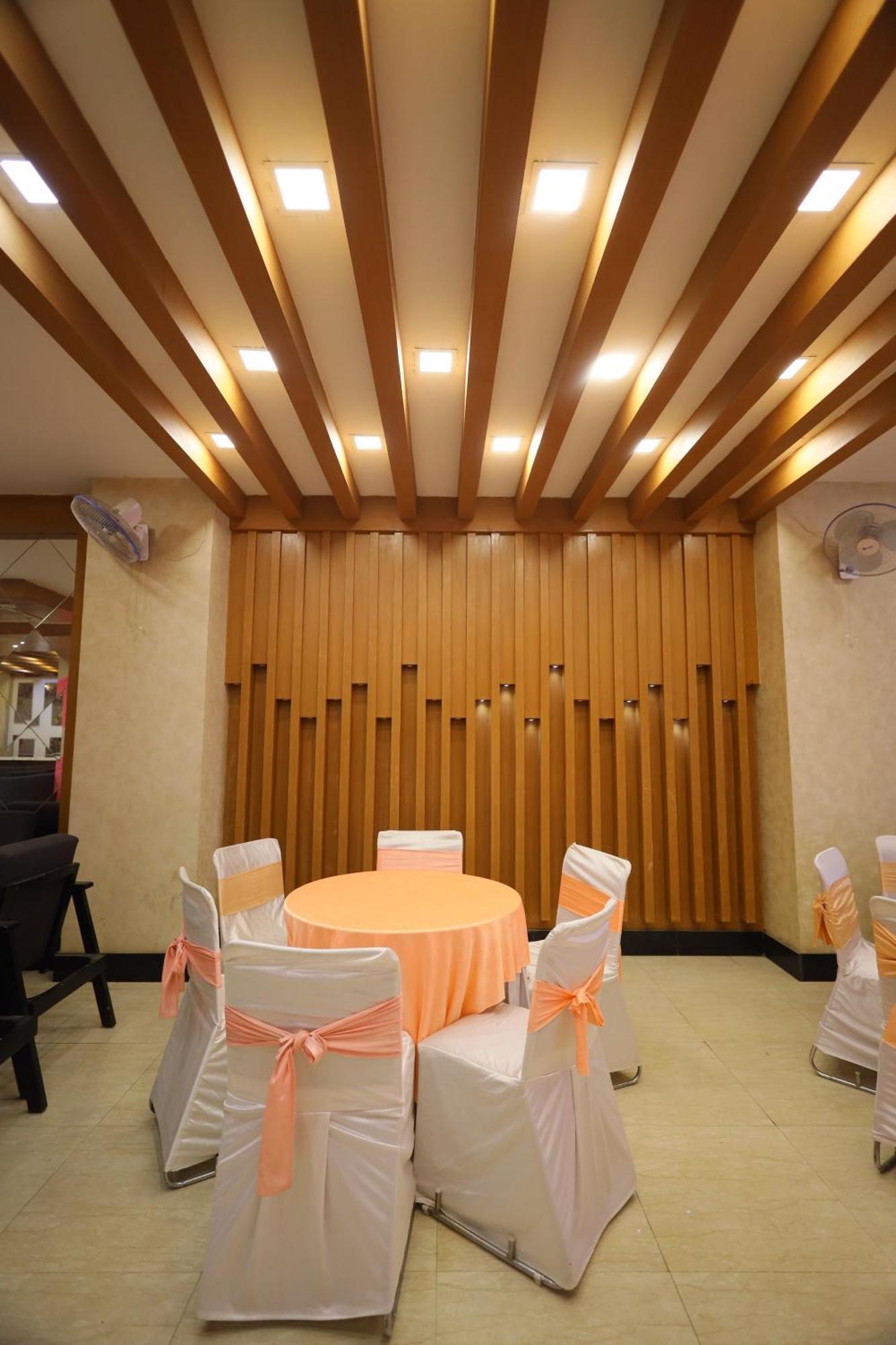 Hotel Wedlock Near Artemis Hospital Gurgaon Exterior photo